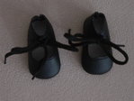 schwarze Lederschnürschuhe für Puppen von ca. 25 cm